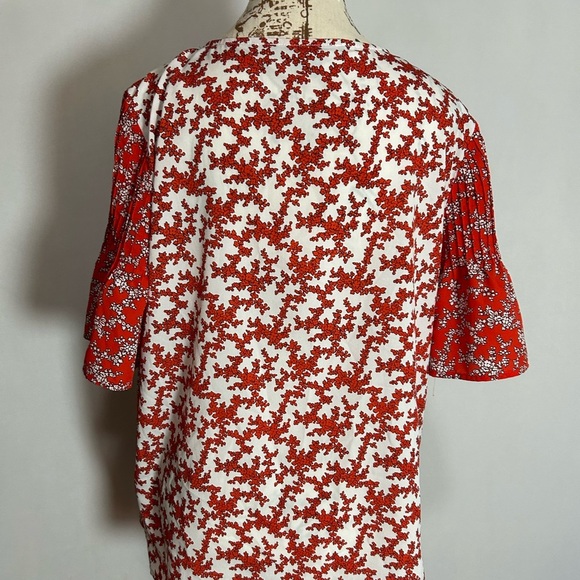 French Connection Red Blouse with Flutter Sleeves and Ruffled Style Large - Picture 8 of 8